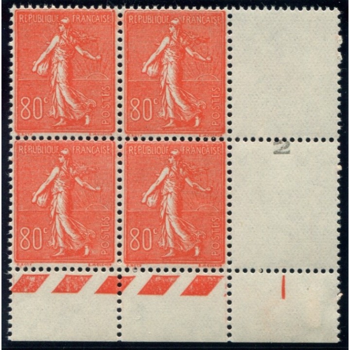 Lot 2428 - N°203