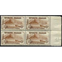 Lot 2486 - N°230