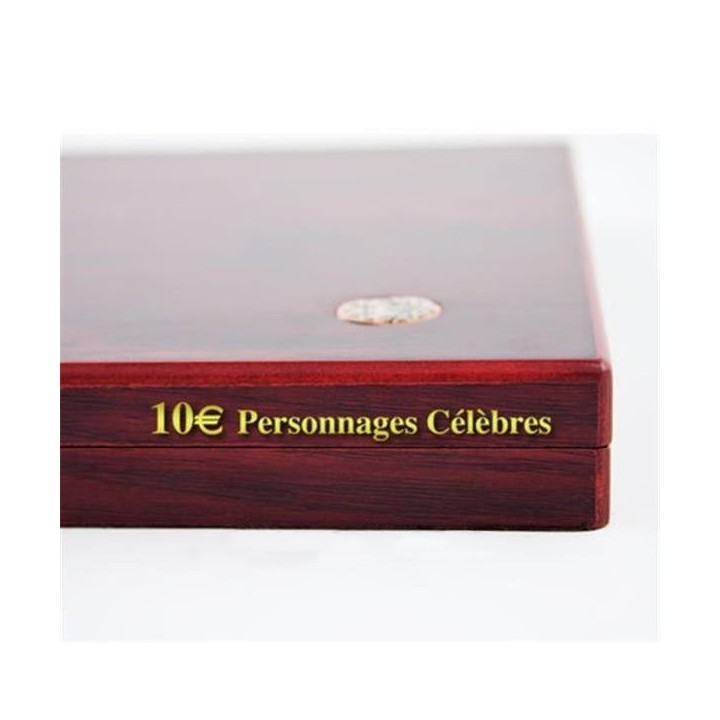 ETIQUETTE : "PERSONNAGES CELEBRES"