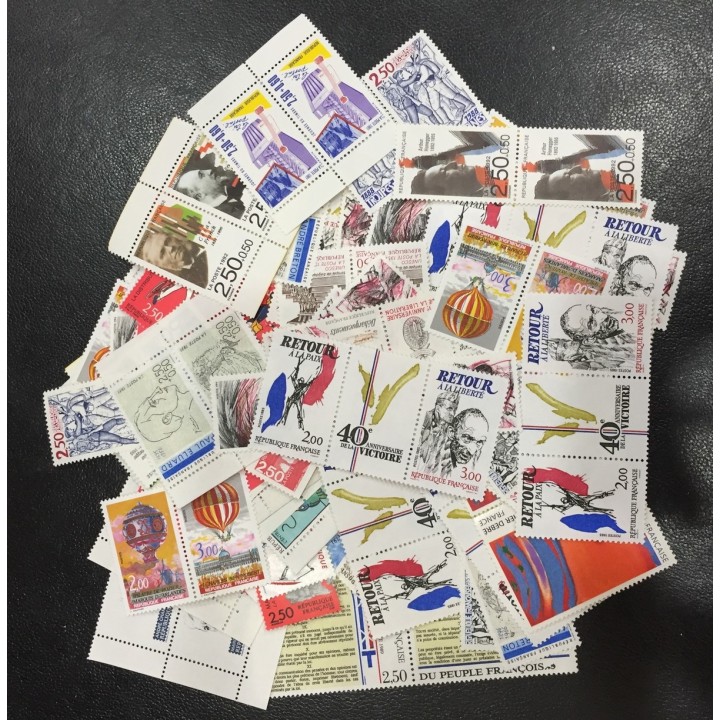 Lot de faciale 100 timbres à 4.50 Francs pour Affranchissement
